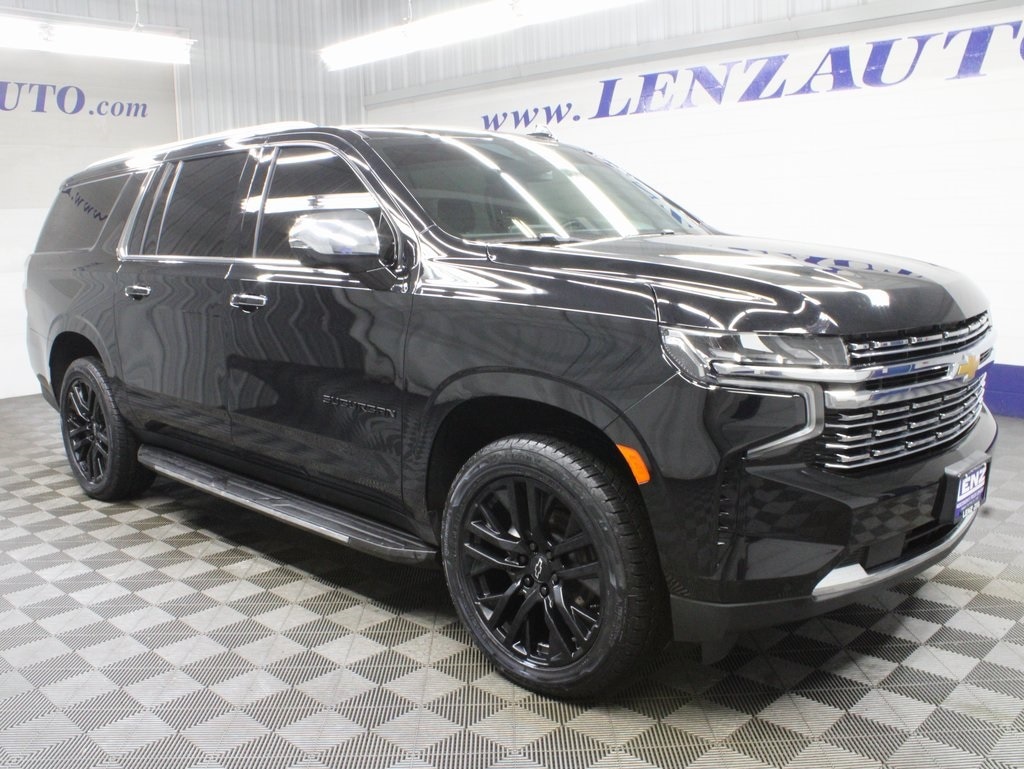 Used 2023 Chevrolet Suburban Premier 4WD SUV