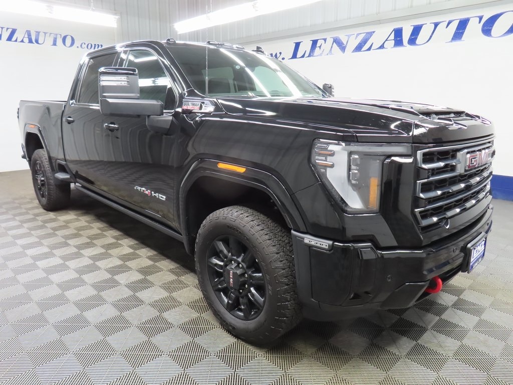 Used 2025 GMC Sierra 3500HD 4x4 Crew Cab AT4 SRW Truck
