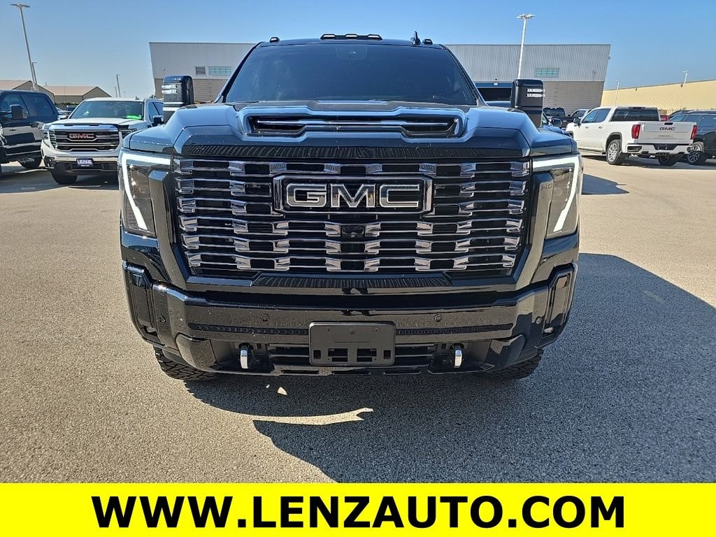 Used 2025 GMC Sierra 2500HD 4x4 Crew Cab Denali Ultimate Truck