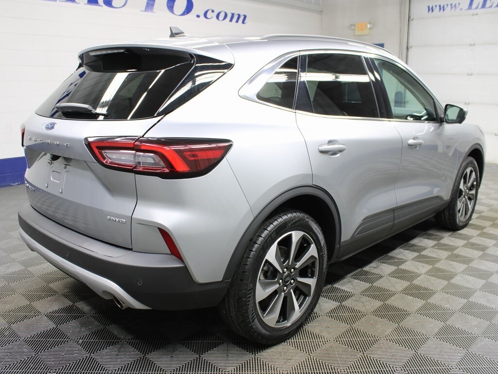 2024 Ford Escape Platinum photo 4