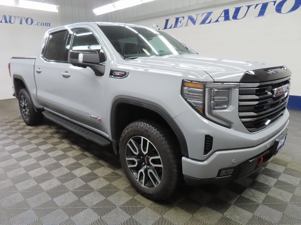 Used 2025 GMC Sierra 1500 4x4 Crew Cab AT4 Truck
