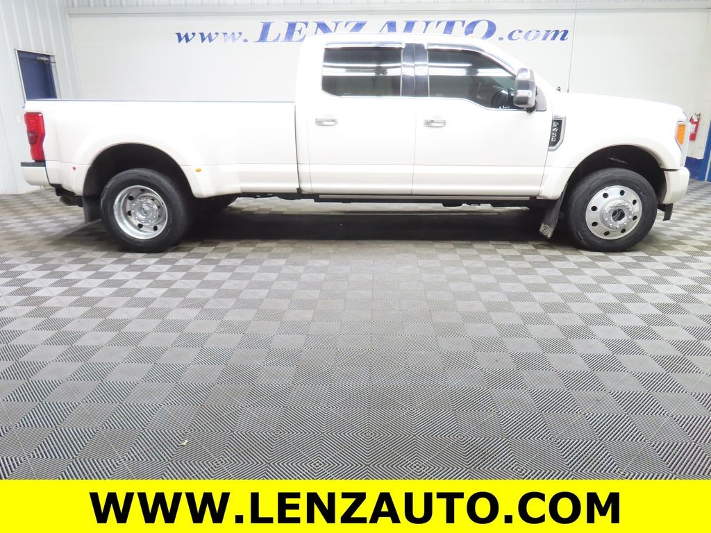 Used 2017 Ford F-450SD 4x4 Crew Cab Platinum DRW Truck