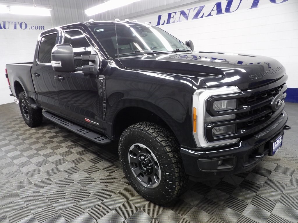 2023 Ford F-250 photo 3