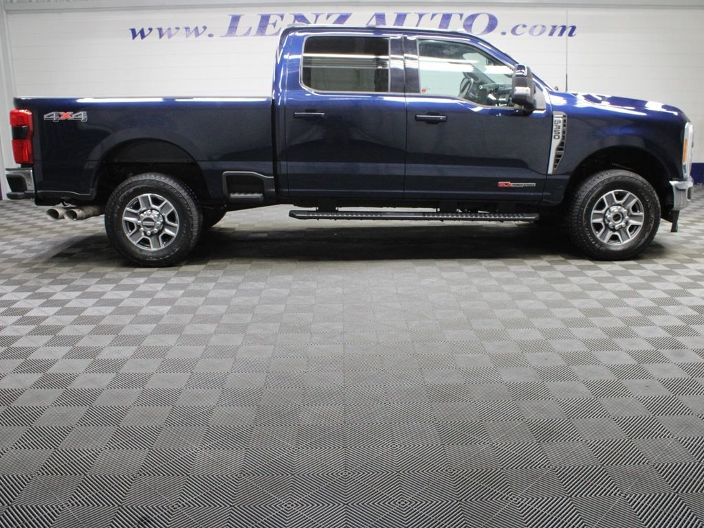 Used 2023 Ford F-350SD 4x4 Crew Cab Lariat SRW Truck