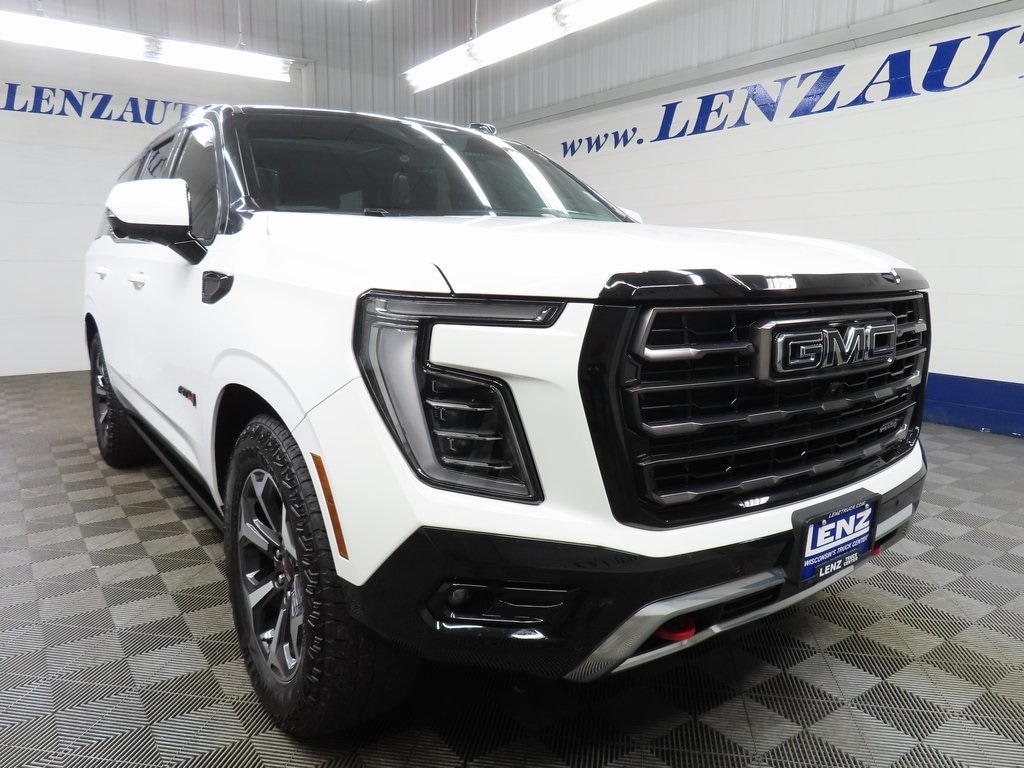 Used 2025 GMC Yukon AT4 Ultimate 4WD SUV