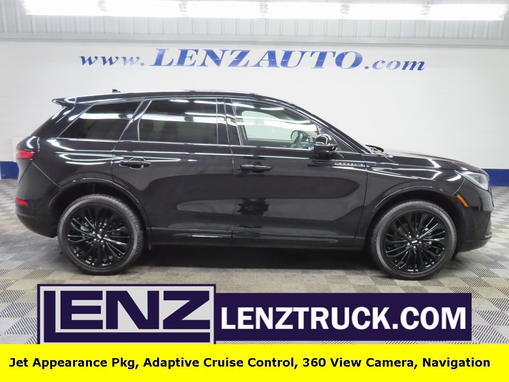 2025 Lincoln Corsair Premiere's photo