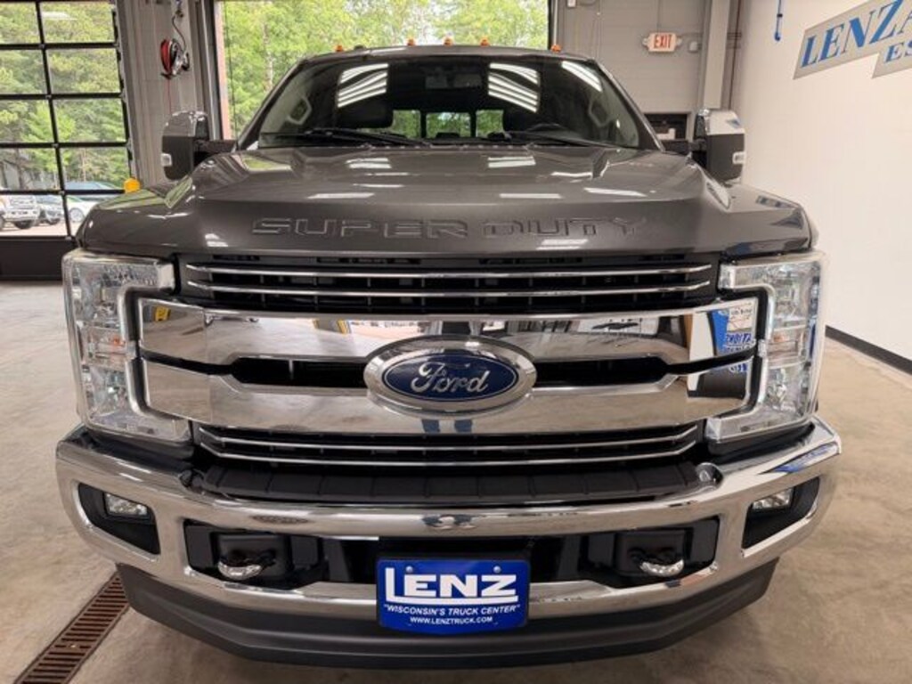 Used 2017 Ford F-250SD Lariat Truck