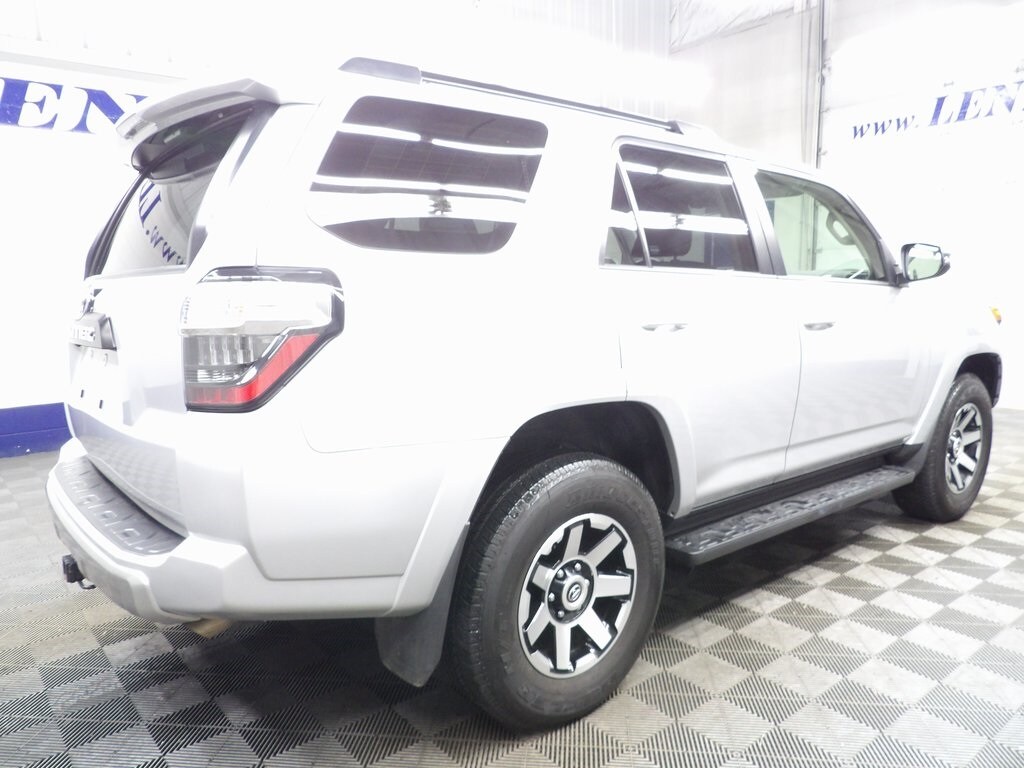 2024 Toyota 4Runner TRD Off-Road Premium 4WD photo 4