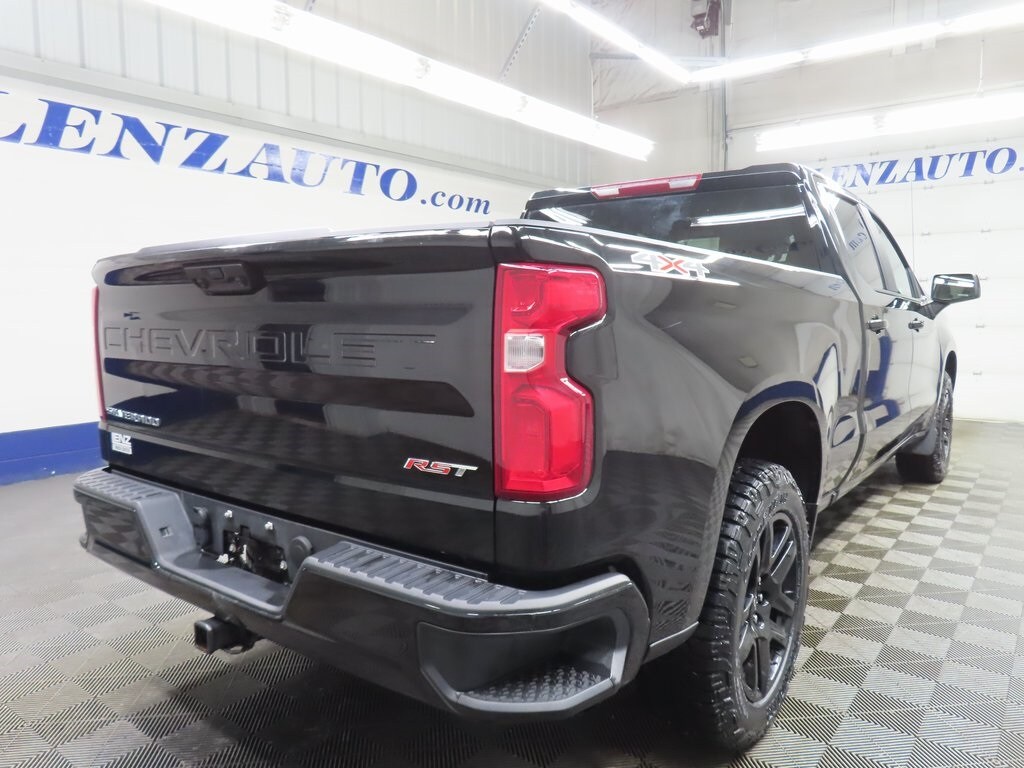 Used 2025 Chevrolet Silverado 1500 4x4 Crew Cab RST Truck