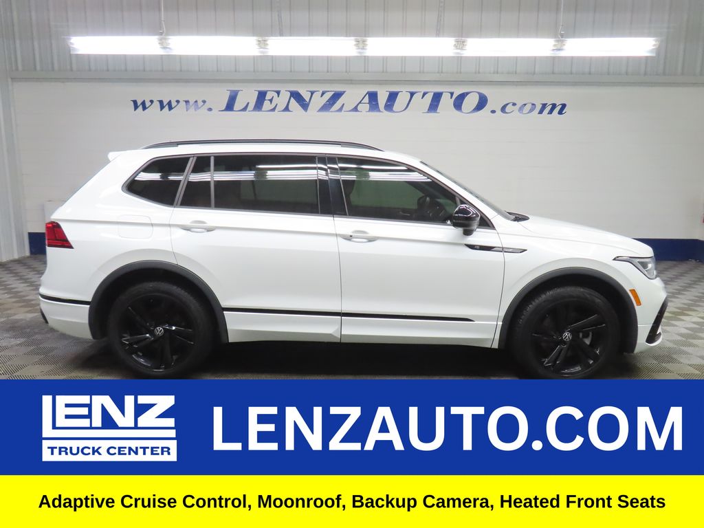 2023 Volkswagen Tiguan SE R-LINE BLACK