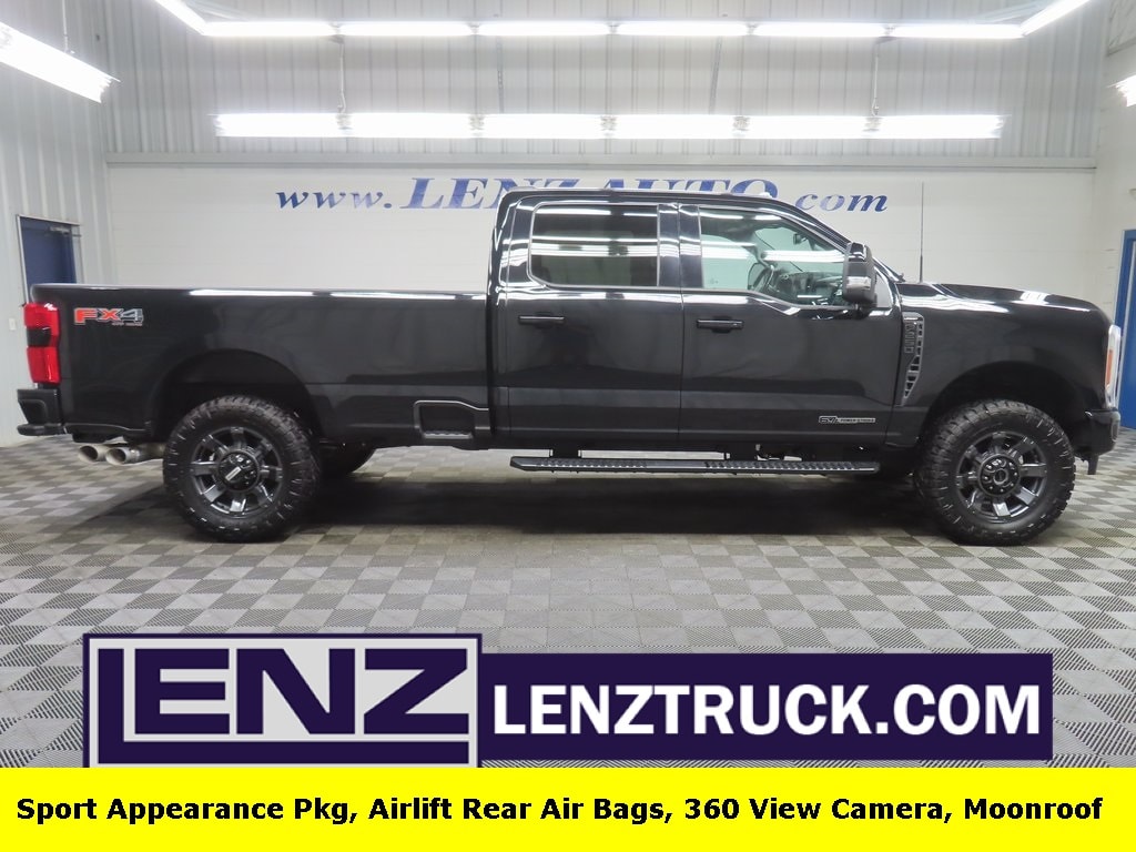 2023 Ford F-250 Super Duty Lariat's photo