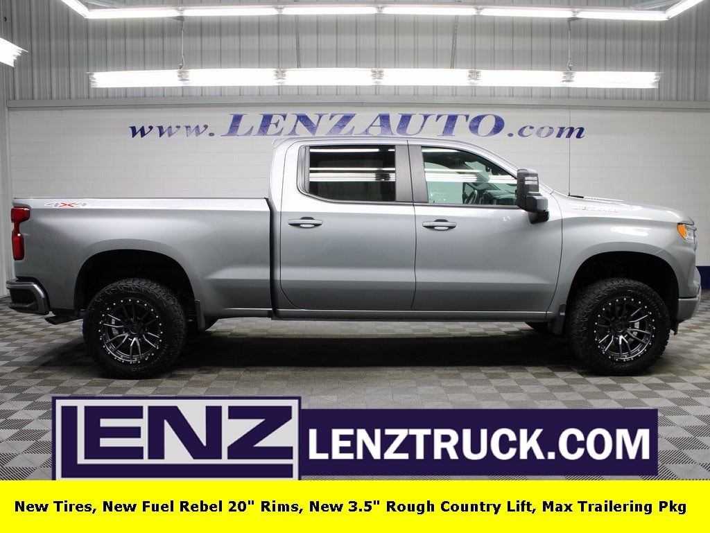 2024 Chevrolet Silverado 1500 RST's photo