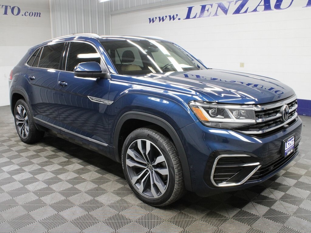 2021 Volkswagen Atlas Cross Sport SEL Premium R-Line photo 3