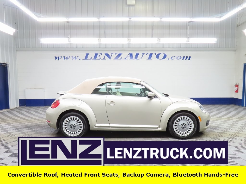 2016 Volkswagen Beetle SE's photo