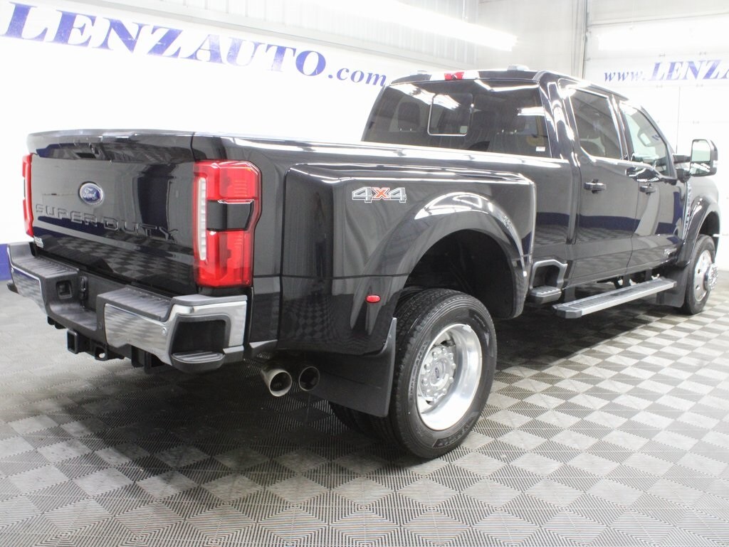 2024 Ford F-450 photo 4