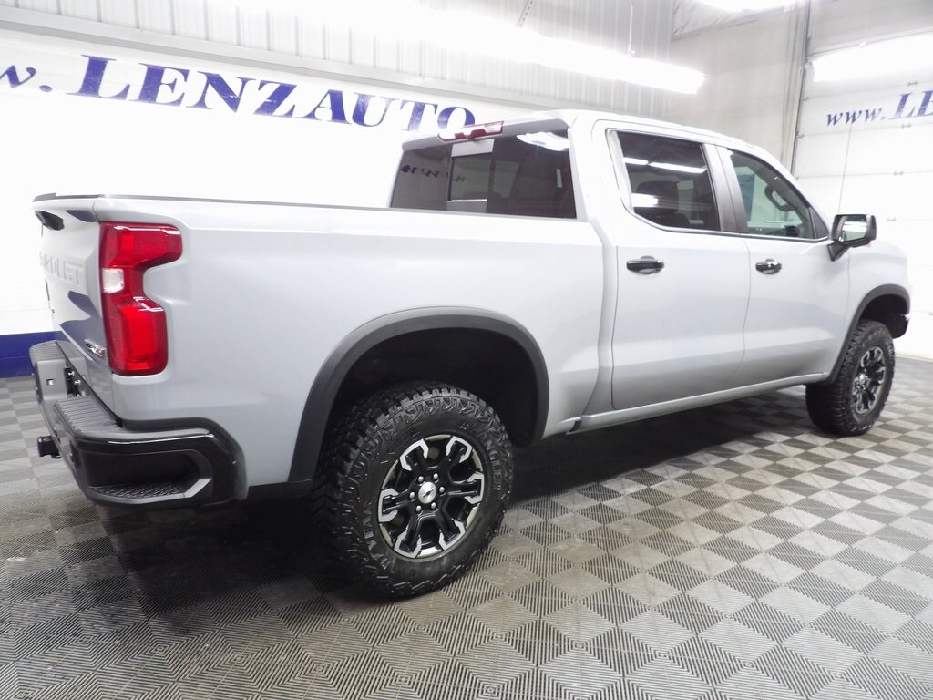 2024 Chevrolet Silverado 1500 ZR2 photo 4
