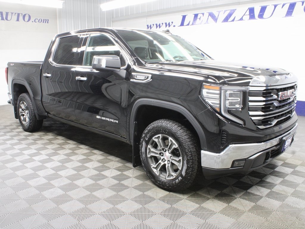Used 2024 GMC Sierra 1500 4x4 Crew Cab SLT Truck