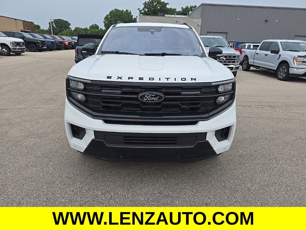 Used 2025 Ford Expedition Max Platinum 4WD SUV