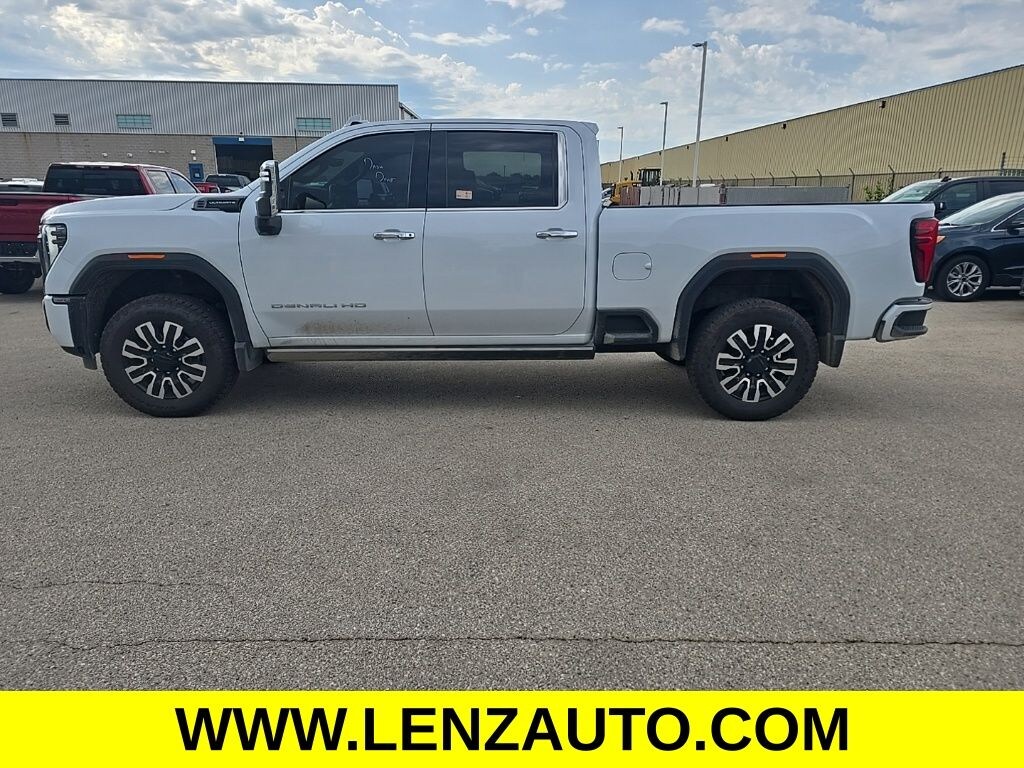 Used 2026 GMC Sierra 2500HD 4x4 Crew Cab Denali Ultimate Truck