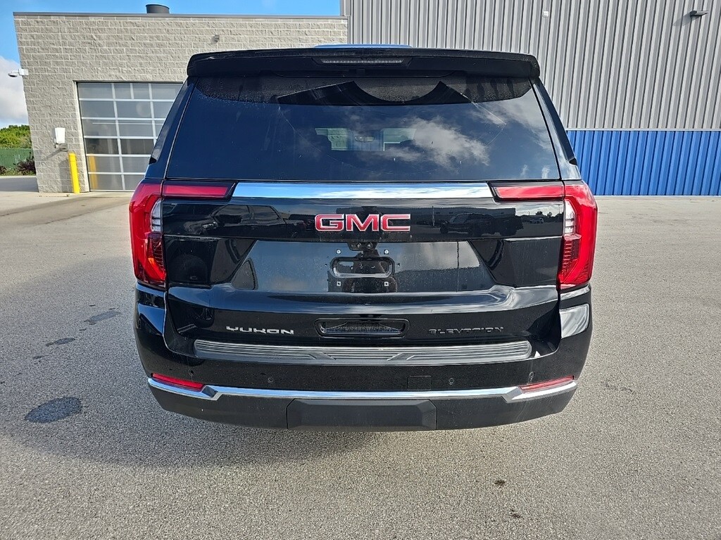 2025 Gmc Yukon XL photo 3