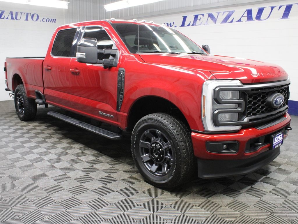 Used 2024 Ford F-250SD 4x4 Crew Cab Lariat Truck