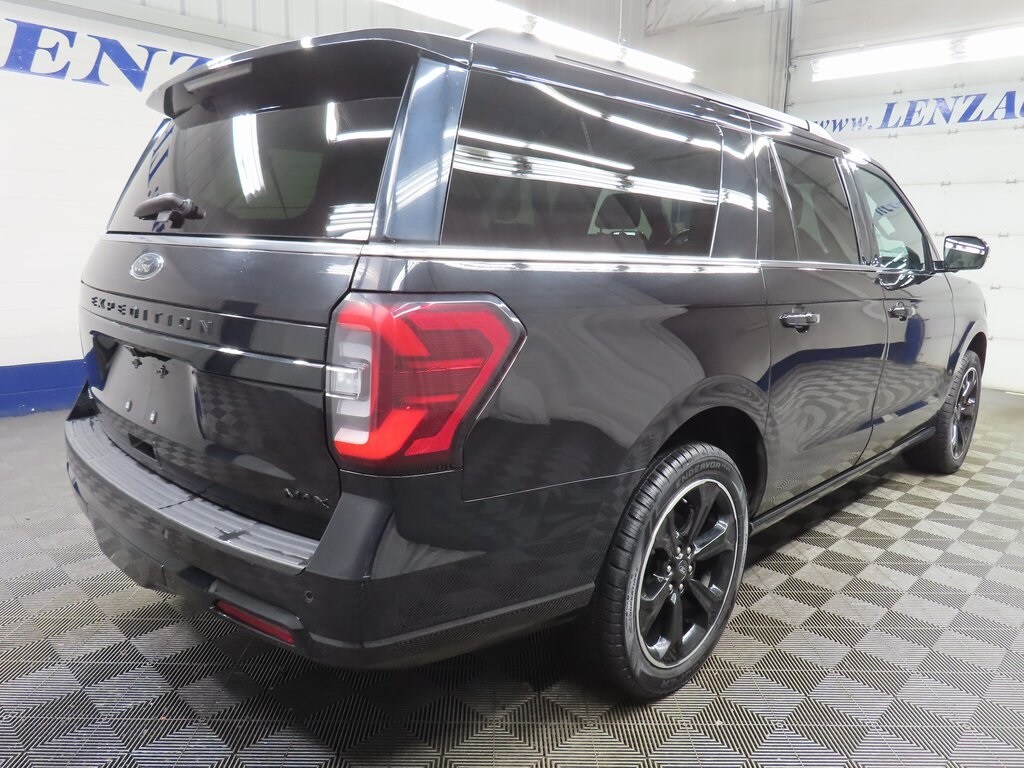 2024 Ford Expedition MAX Limited photo 4