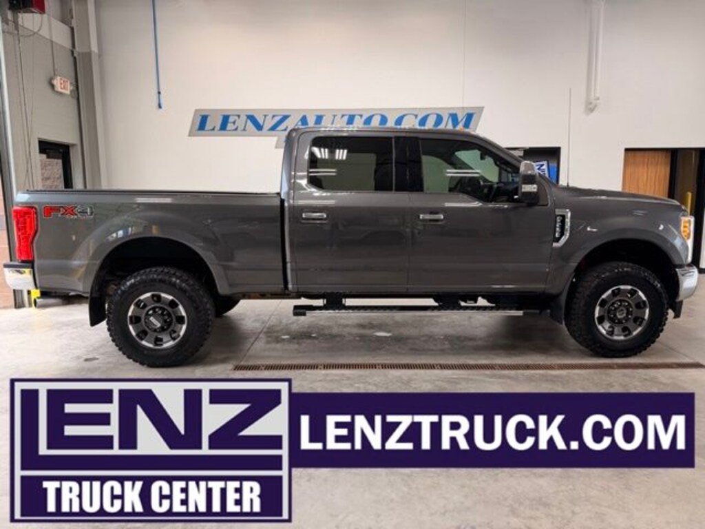 Used 2017 Ford F-250SD Lariat Truck