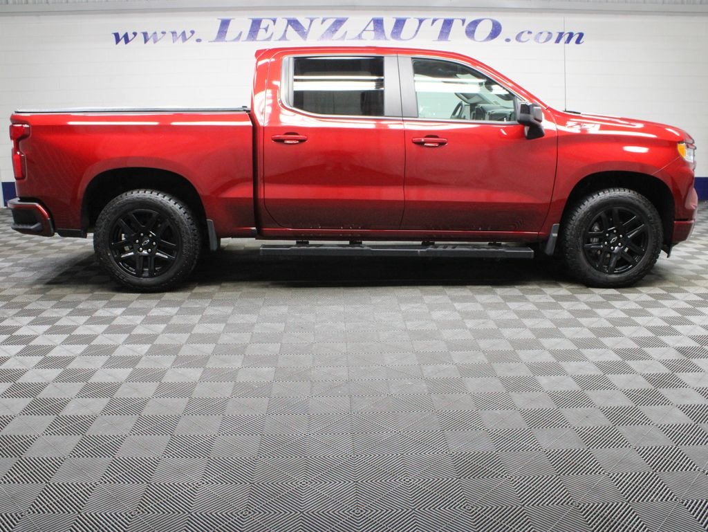 Used 2025 Chevrolet Silverado 1500 4x4 Crew Cab RST Truck
