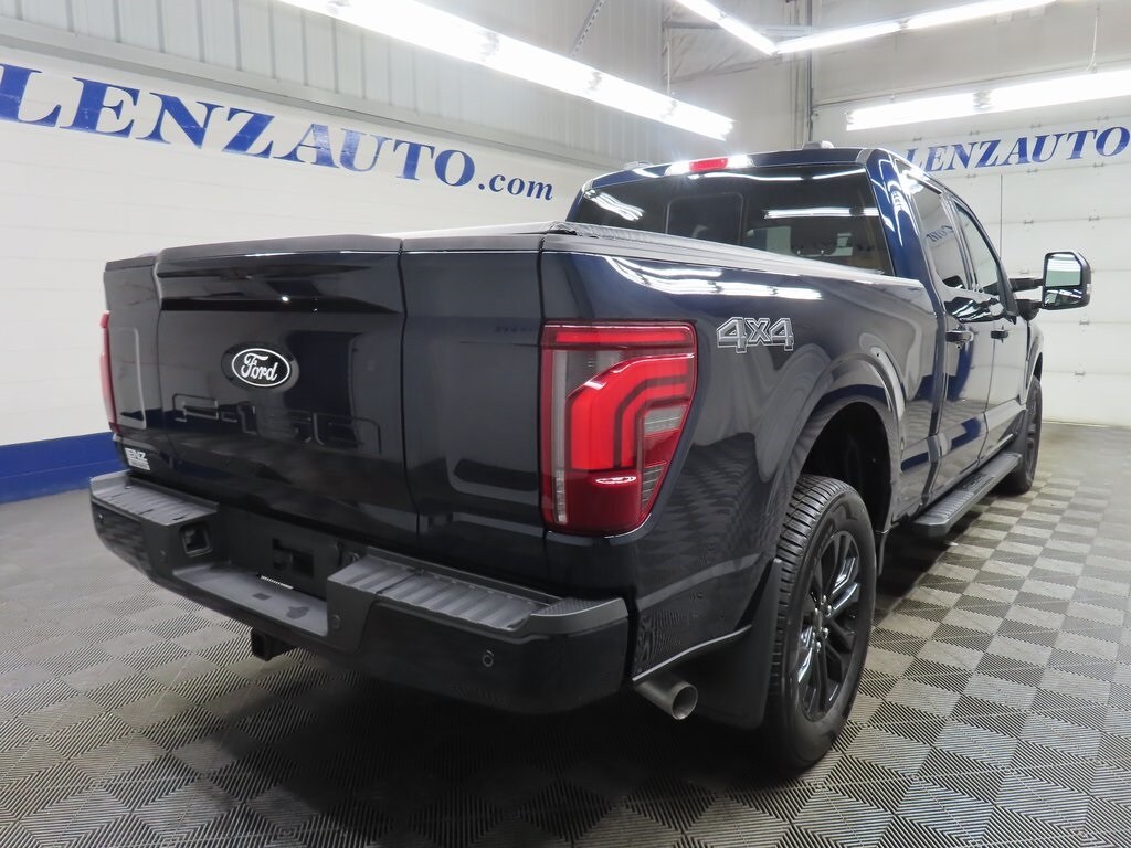 2025 Ford F-150 Lariat photo 2