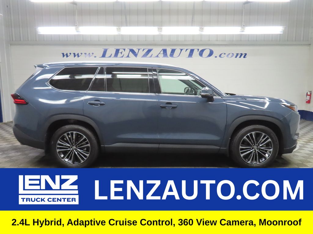 2025 Toyota Grand Highlander Hybrid MAX Platinum AWD's photo
