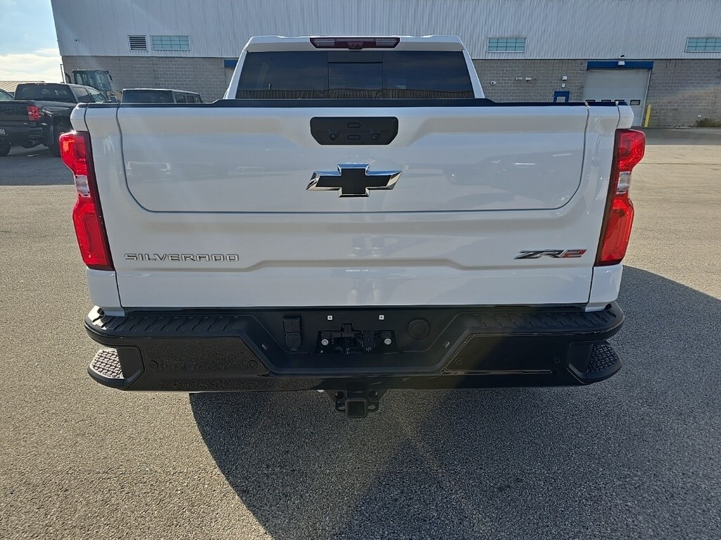 2025 Chevrolet Silverado 1500 ZR2 photo 4