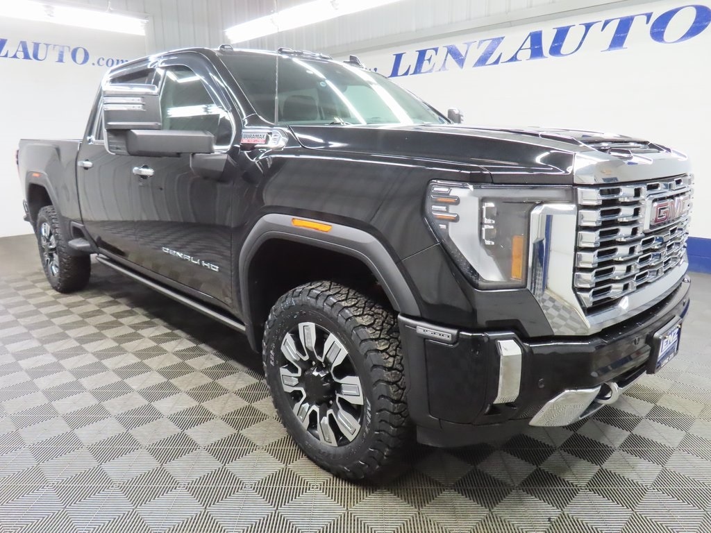 Used 2024 GMC Sierra 3500HD 4x4 Crew Cab Denali SRW Truck