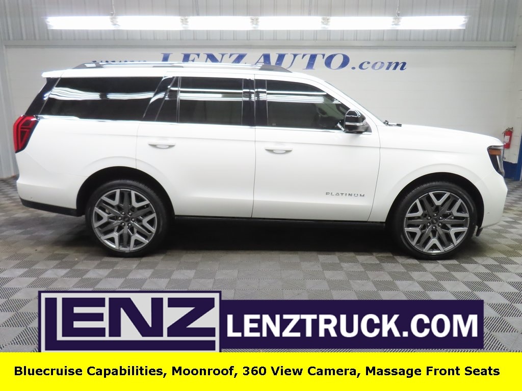 2025 Ford Expedition Platinum's photo