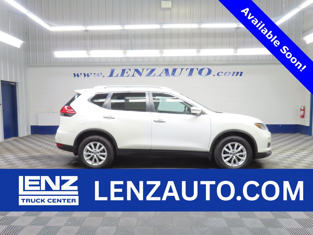 2017 Nissan Rogue SV AWD's photo