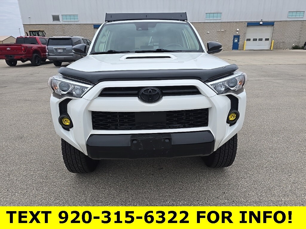 2021 Toyota 4Runner Venture Special Edition photo 3