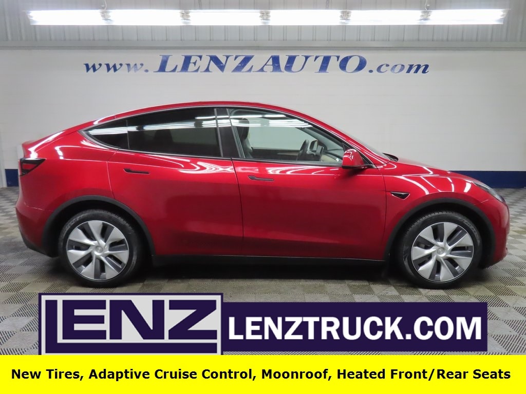 2024 Tesla Model Y Long Range's photo