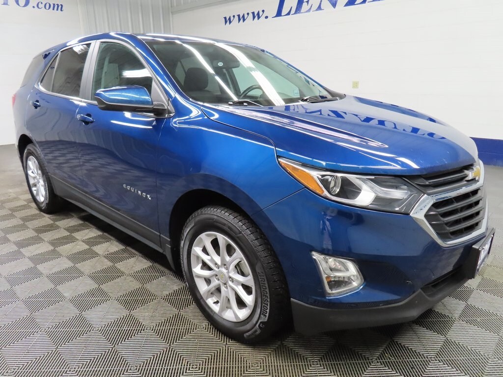 2021 Chevrolet Equinox LT photo 3
