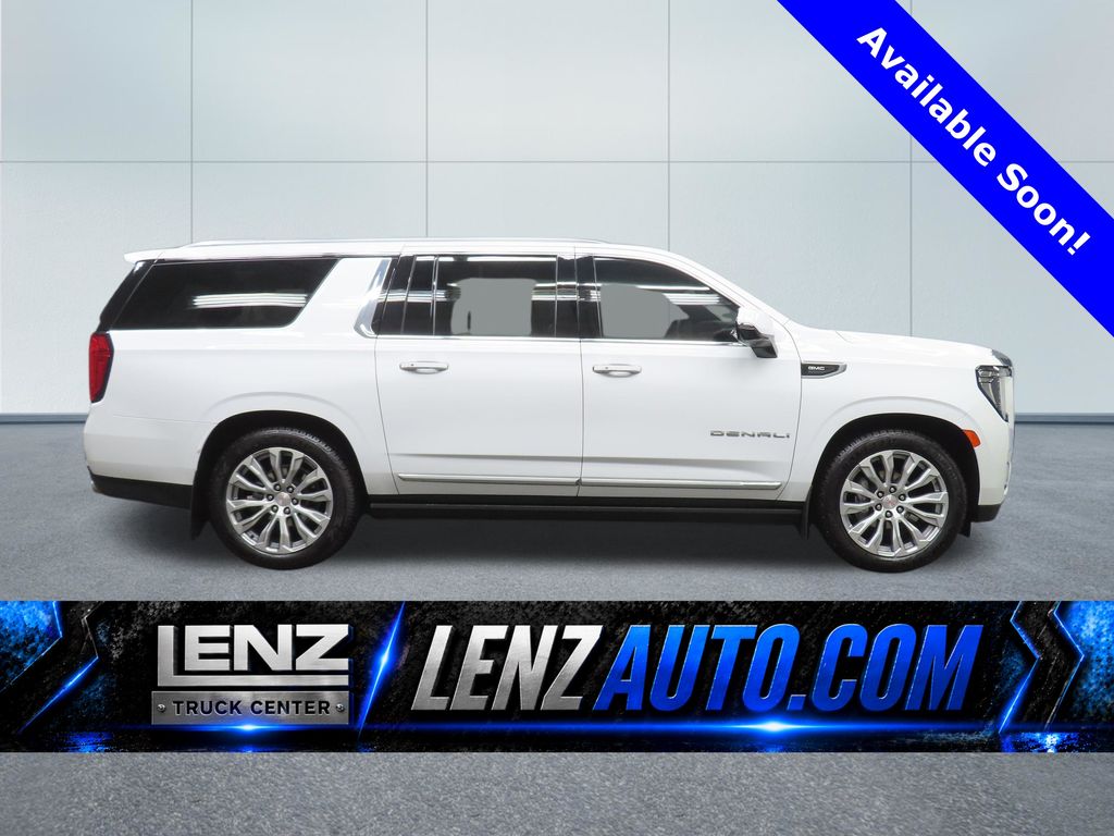 2023 GMC Yukon Denali AWD's photo