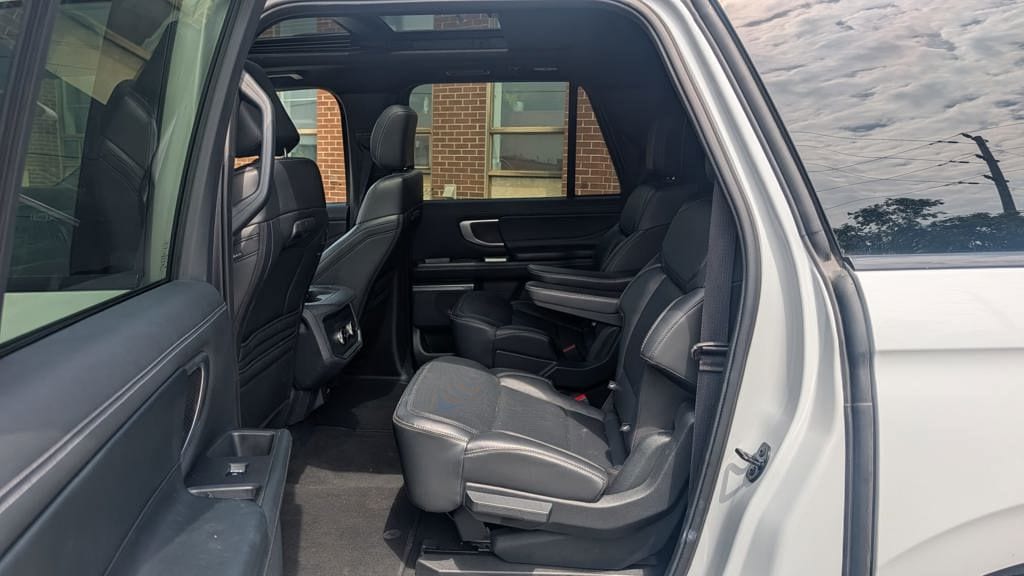 Used 2025 Ford Expedition Max Platinum SUV