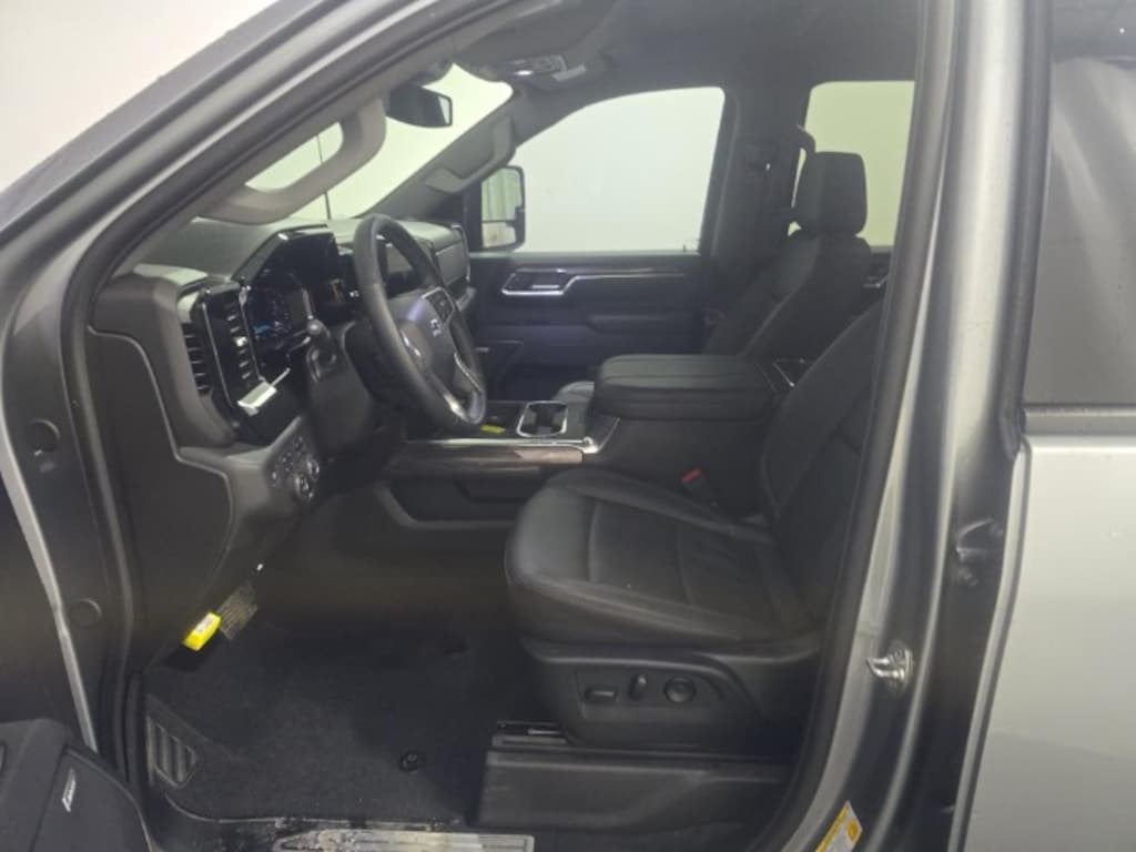 Used 2025 Chevrolet Silverado 2500HD LTZ Truck