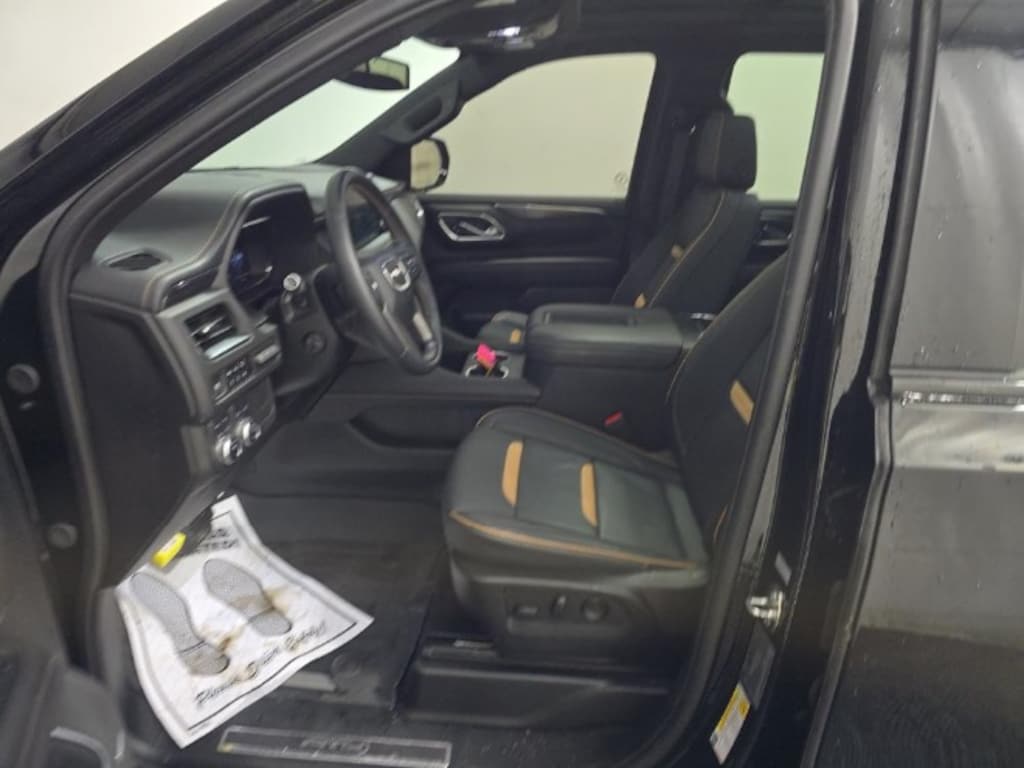 Used 2024 GMC Yukon AT4 SUV