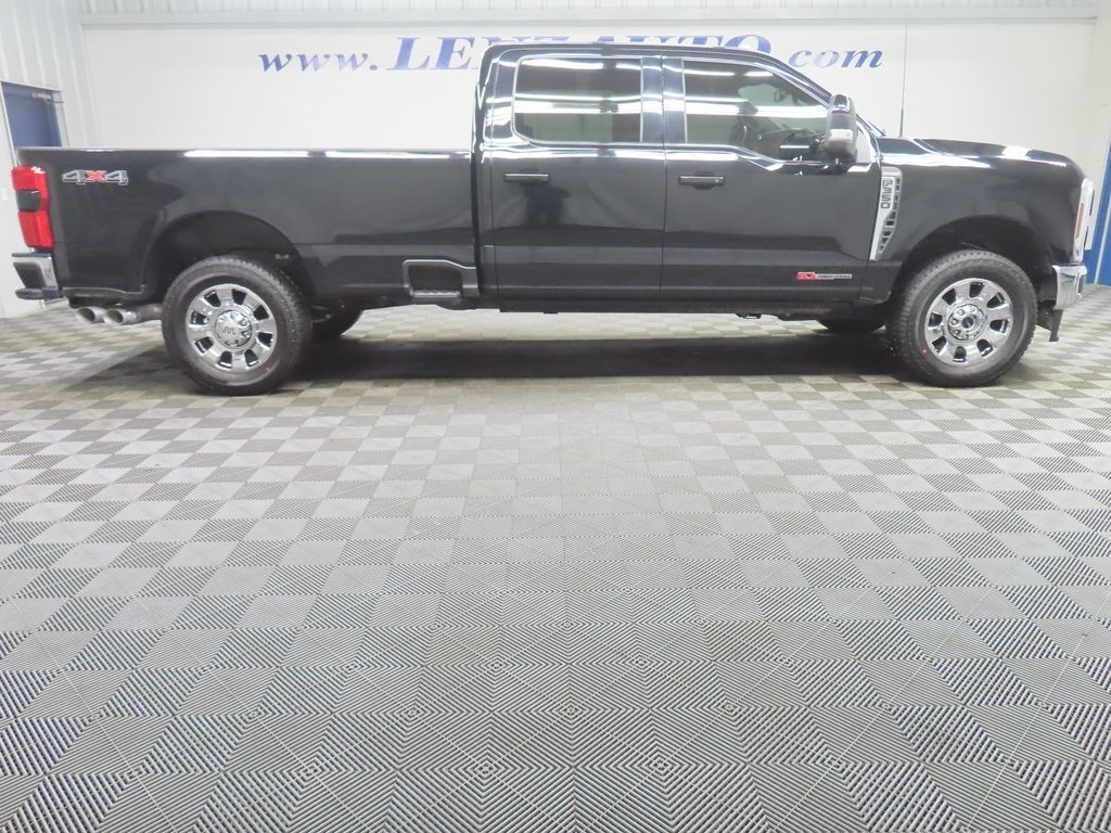 Used 2024 Ford F-350SD 4x4 Crew Cab King Ranch SRW Truck