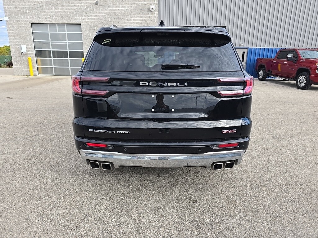 2024 Gmc Acadia Denali photo 3