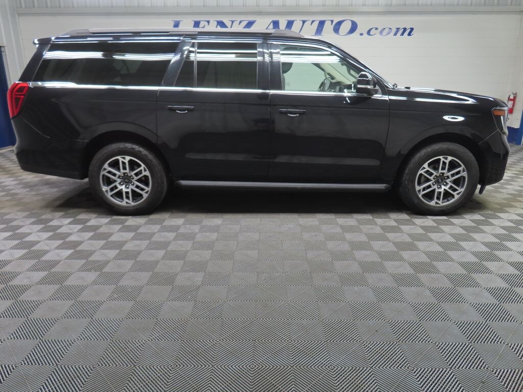 Used 2025 Ford Expedition Max Active 4WD SUV