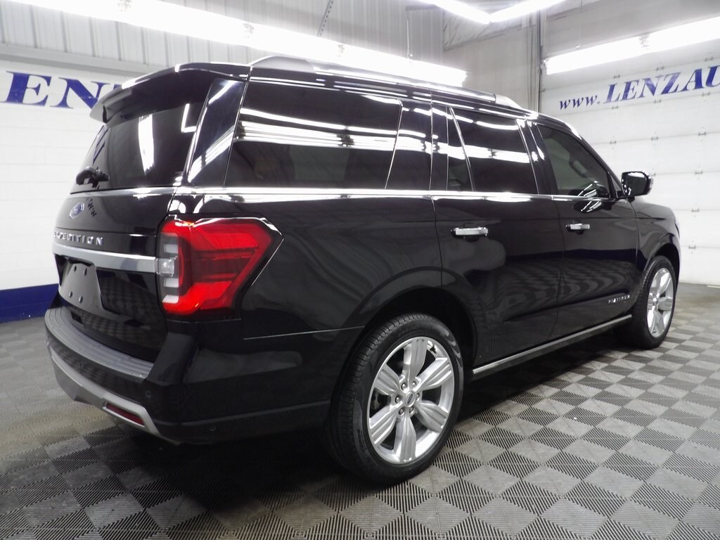 2024 Ford Expedition Platinum photo 3