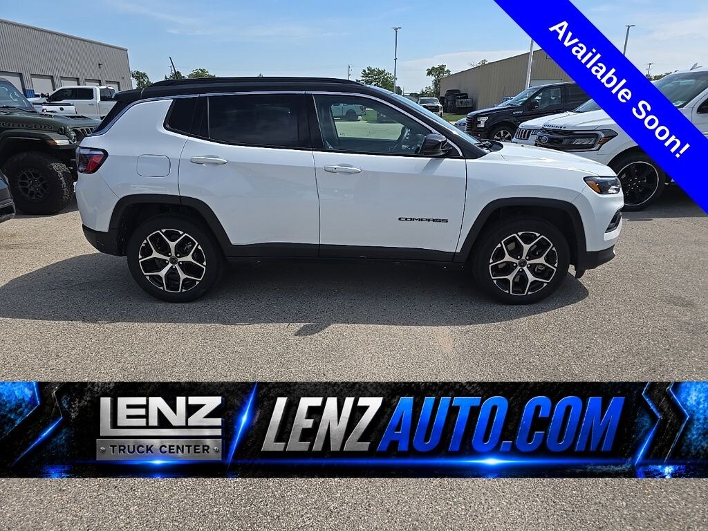 Used 2025 Jeep Compass Limited 4WD SUV