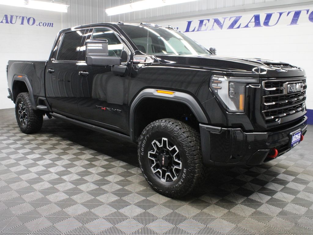 Used 2026 GMC Sierra 2500HD 4x4 Crew Cab AT4X Truck