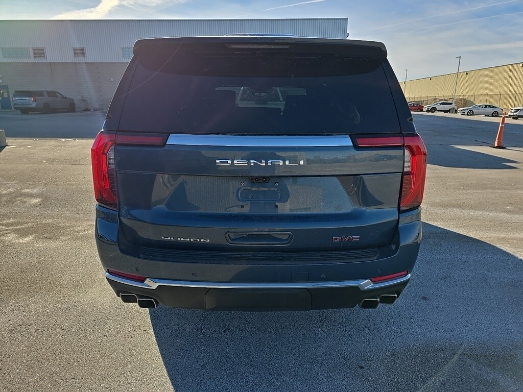 2025 Gmc Yukon XL Denali photo 3
