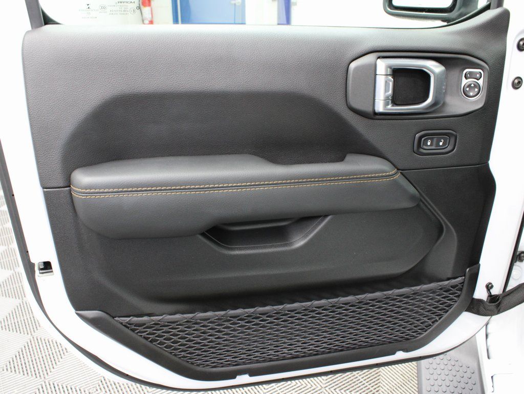2023 Jeep Wrangler 4-Door Sahara High Altitude - Photo 56