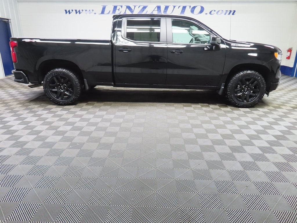 Used 2025 Chevrolet Silverado 1500 4x4 Crew Cab RST Truck